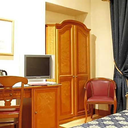 Genio 4* Rome