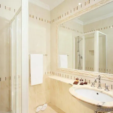 Hotel Genio Roma